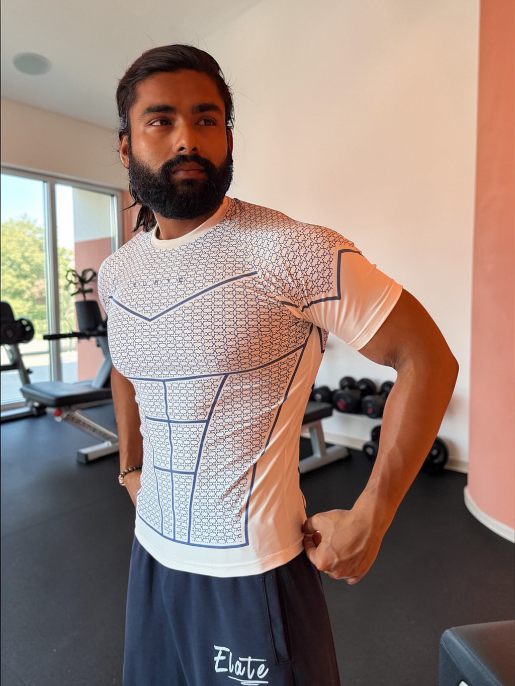 WHITE COMPRESSION |ELATE Signature edition |